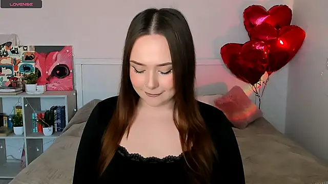 LittleKiitten online show from 06/06/26, 02:55