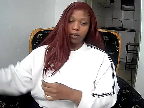 GoldenPussyXOXO online show from 02/14/26, 05:10