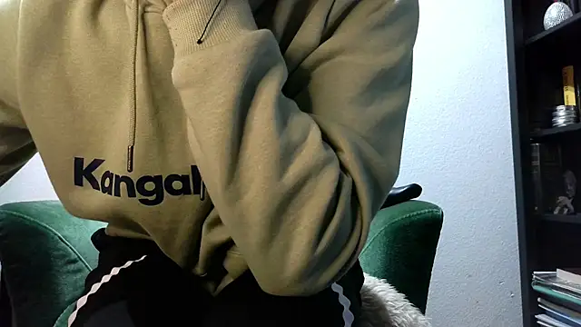 calioppe01 online show from 02/11/26, 10:31