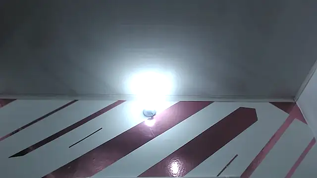 Snapshot of Kitten_Hot_ chatting on 12/01/25, 11:10 Kitten Hot online show from 12/01/25, 11:10