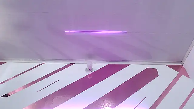 Snapshot of Kitten_Hot_ chatting on 02/28/26, 02:29 Kitten Hot online show from 02/28/26, 02:29