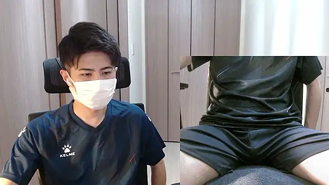Snapshot of ryota_kkk chatting on 06/17/26, 11:12 ryota kkk online show from 06/17/26, 11:12