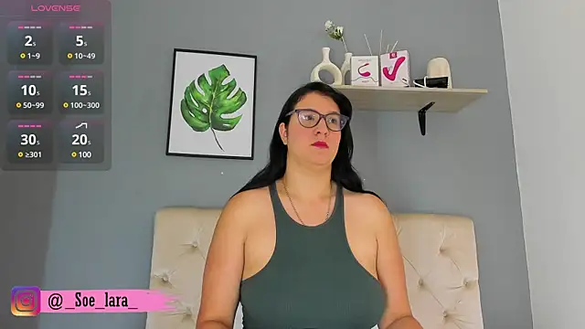 Soe Lara online show from 03/17/25, 11:42