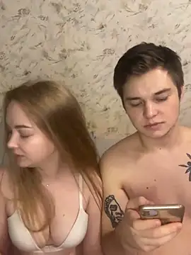 Family-Mm1 online show from 12/08/24, 02:19