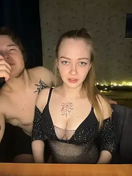 Family-Mm1 online show from 03/15/25, 04:02