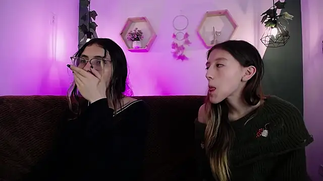 BRIAR AND BLAIR online show from 02/22/25, 05:02