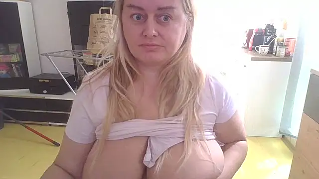 Meliss Official9 online show from 03/20/25, 09:26