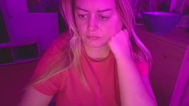 Meliss Official9 online show from 12/19/25, 07:21