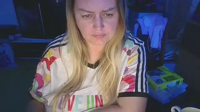 Meliss Official9 online show from 04/03/26, 07:01