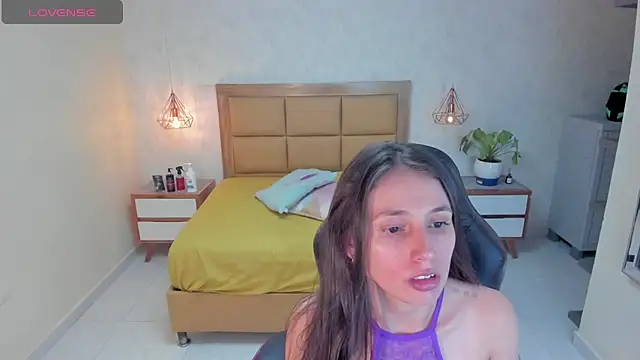 MAGNOLEROY online show from 02/10/25, 07:38