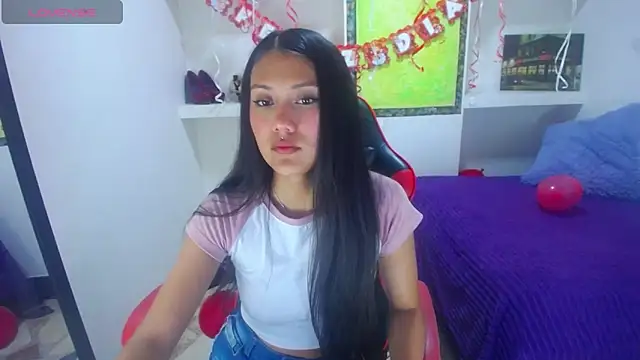 Catalehia Milk online show from 02/17/25, 08:15