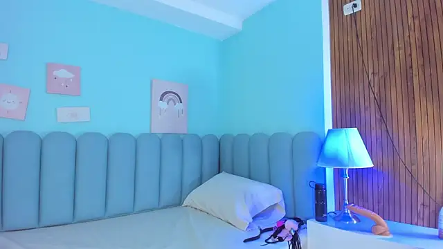 curvy rousi online show from 02/04/25, 02:32