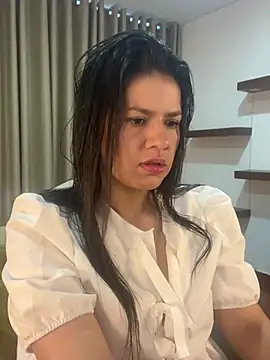 Alice Biel online show from 12/26/24, 12:38