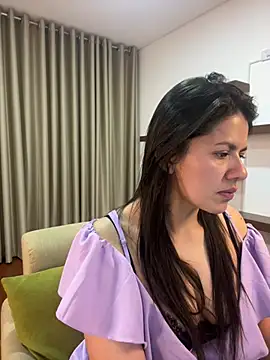 Alice Biel online show from 03/02/25, 01:47