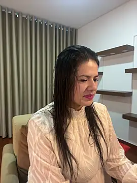 Alice Biel online show from 03/09/25, 11:58