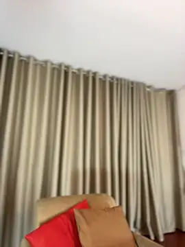 Snapshot of Alice_Biel chatting on 06/19/26, 01:15 Alice Biel online show from 06/19/26, 01:15