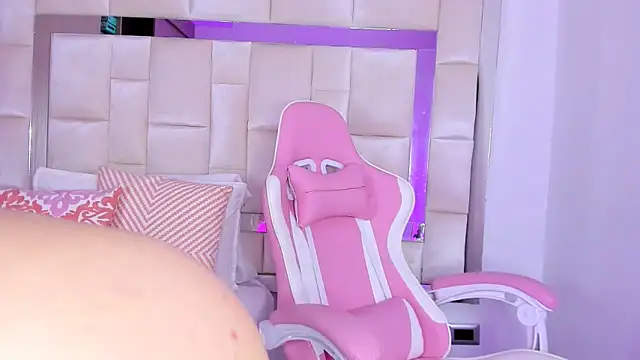 isabella gomez11 online show from 01/16/25, 08:36