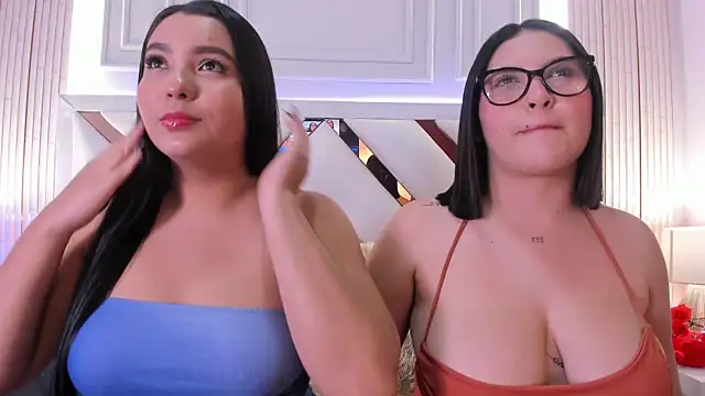 madeleine2112 online show from 03/25/26, 05:24