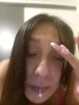 bbferlinaa online show from 12/22/25, 04:31