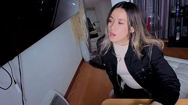 sexfire lalita online show from 03/30/26, 08:32