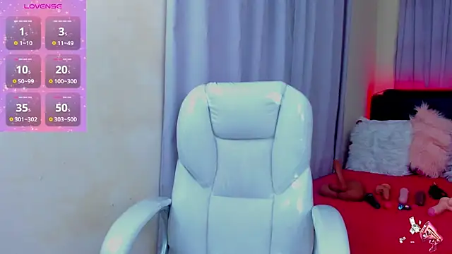 Hot beauty   online show from 01/29/25, 04:26