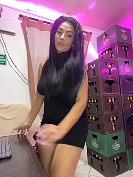 Hot beauty   online show from 10/10/25, 04:55