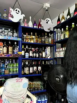 Hot beauty   online show from 11/02/25, 12:57