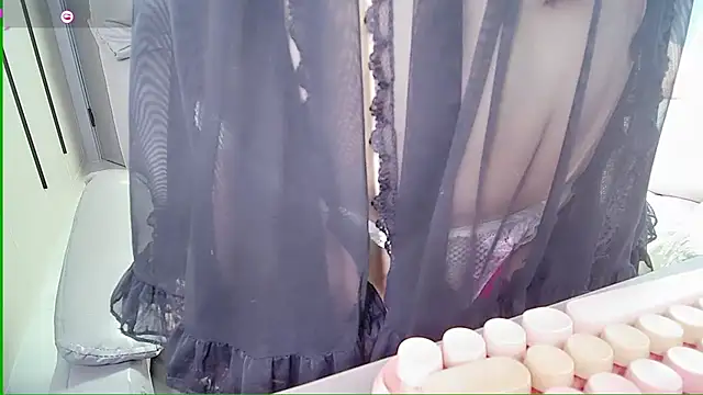 Xiaoyu-G online show from 10/09/25, 01:25