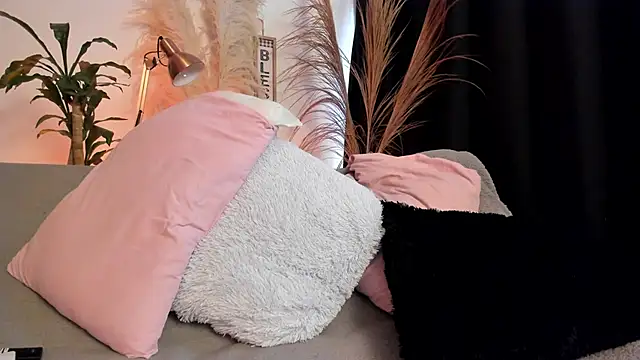 Serenity Day online show from 02/28/26, 03:13