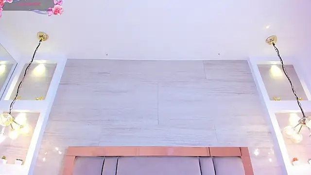 adara scot online show from 02/04/25, 03:15