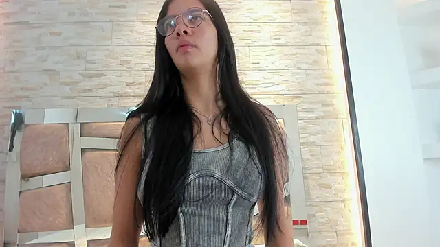 adara scot online show from 10/09/25, 10:35