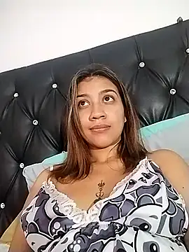 Snapshot of nina_carther chatting on 01/08/25, 02:56 nina carther online show from 01/08/25, 02:56