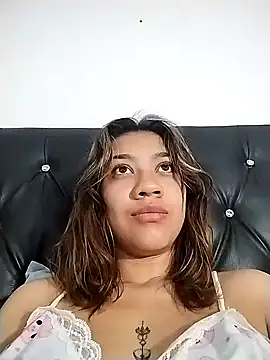 Snapshot of nina_carther chatting on 01/10/25, 11:33 nina carther online show from 01/10/25, 11:33