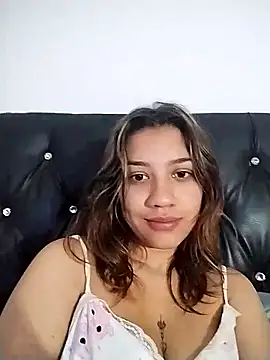 Snapshot of nina_carther chatting on 01/10/25, 02:34 nina carther online show from 01/10/25, 02:34