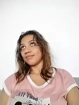 Snapshot of nina_carther chatting on 02/02/25, 04:22 nina carther online show from 02/02/25, 04:22