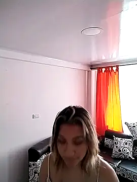 Snapshot of nina_carther chatting on 02/26/25, 04:45 nina carther online show from 02/26/25, 04:45