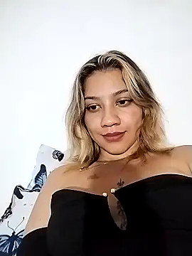 Snapshot of nina_carther chatting on 03/07/25, 10:54 nina carther online show from 03/07/25, 10:54