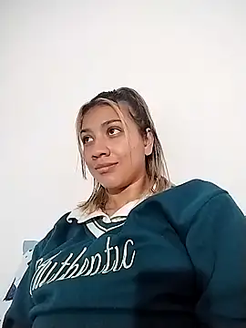 Snapshot of nina_carther chatting on 03/12/25, 03:07 nina carther online show from 03/12/25, 03:07