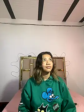 Snapshot of nina_carther chatting on 09/24/25, 11:13 nina carther online show from 09/24/25, 11:13