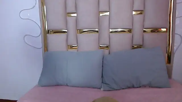 Snapshot of nina_carther chatting on 09/30/25, 11:59 nina carther online show from 09/30/25, 11:59