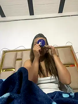 Snapshot of nina_carther chatting on 10/24/25, 09:49 nina carther online show from 10/24/25, 09:49