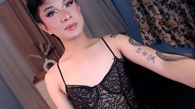 Snapshot of Dimpledimps69 chatting on 11/22/25, 01:21 Dimpledimps69 online show from 11/22/25, 01:21