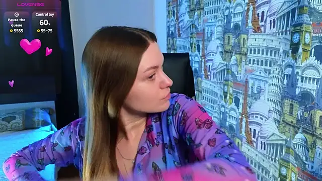 Lovella Lips online show from 02/24/25, 11:32