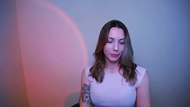 VanessaMay  online show from 12/18/24, 05:52