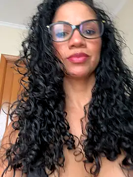 soli-lov online show from 10/30/25, 01:12