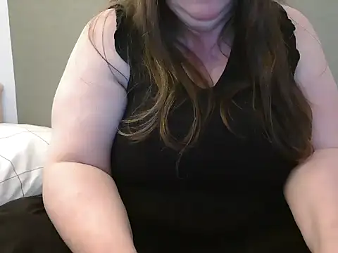 MarthaBriest online show from 02/18/25, 02:27