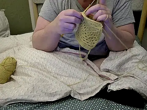 MarthaBriest online show from 12/05/25, 03:26