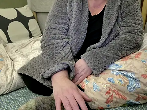 MarthaBriest online show from 01/16/26, 04:05