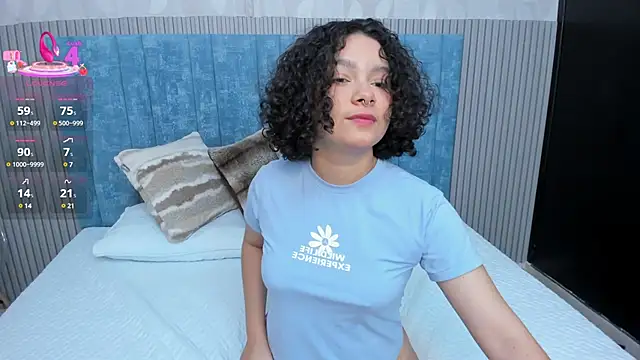 pretty sunlight  online show from 03/11/25, 02:10