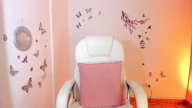 melody starr online show from 09/29/25, 10:36